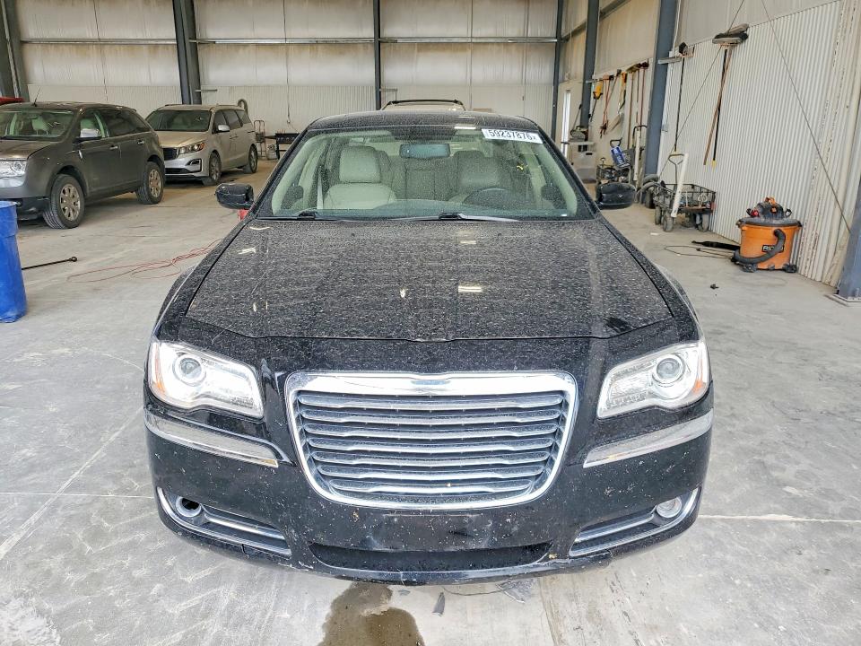 2013 Chrysler 300 მანქანა იყიდება აუქციონზე, vin: 2C3CCAAG8DH513685, აუქციონის ნომერი: 59237876