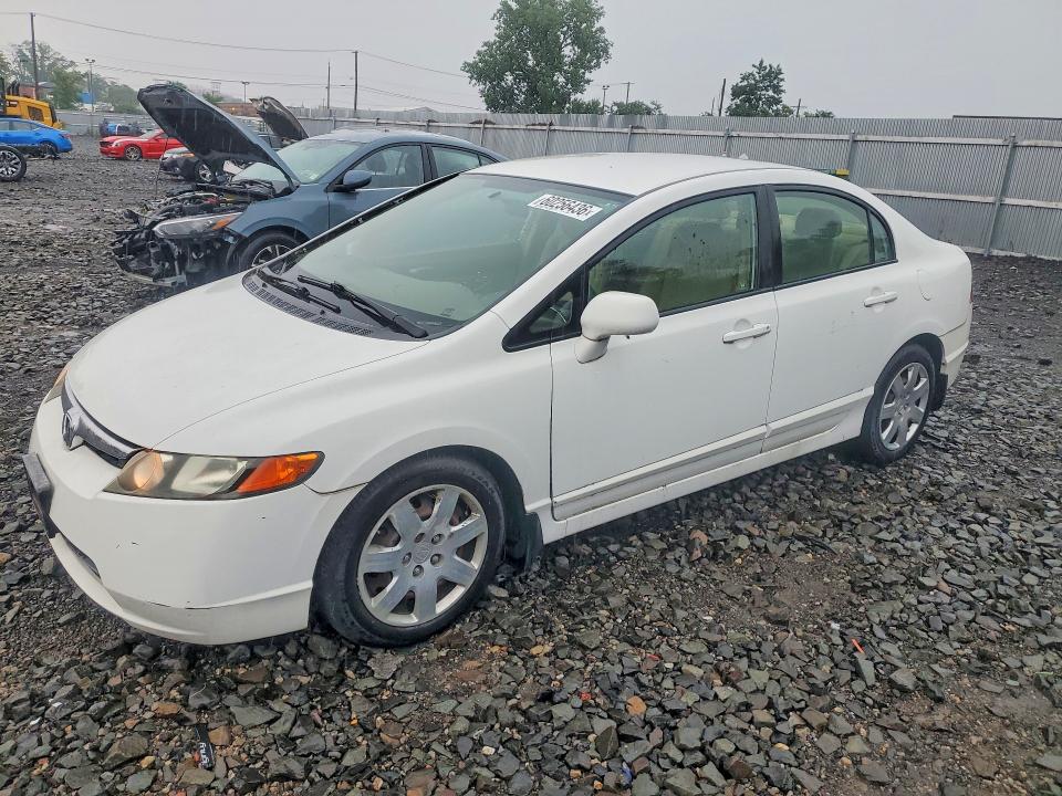 60256436 :رقم المزاد ، 2HGFA16538H350201 vin ، 2008 Honda Civic مزاد بيع