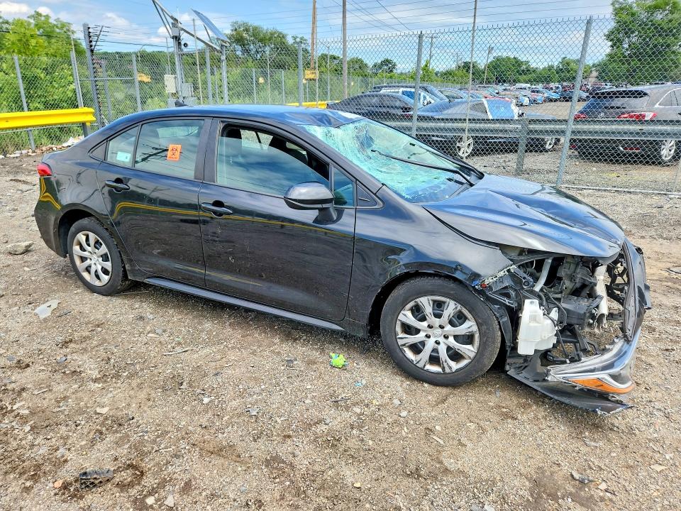 60193516 :رقم المزاد ، 5YFEPMAE9MP220557 vin ، 2021 Toyota Corolla مزاد بيع