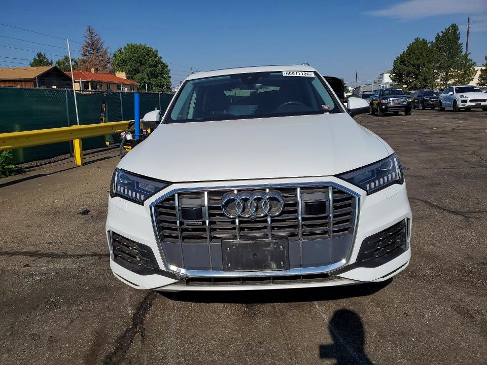 60971106 :رقم المزاد ، WA1AXBF71PD016429 vin ، 2023 Audi Q7 مزاد بيع