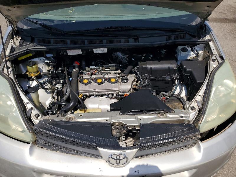 2004 Toyota Sienna მანქანა იყიდება აუქციონზე, vin: 5TDZA23C54S021273, აუქციონის ნომერი: 60039496