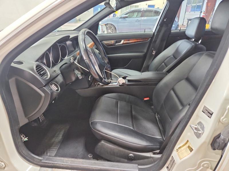 Продажа на аукционе авто 2012 Mercedes-benz C, vin: WDDGF8BBXCR233349, номер лота: 85968615