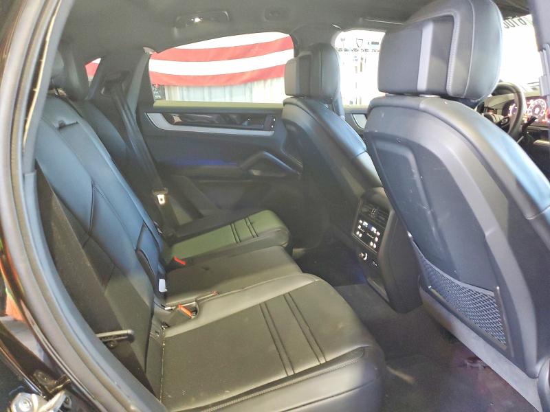 61061646 :رقم المزاد ، WP1BA2AY9TDA35072 vin ، 2026 Porsche Cayenne مزاد بيع