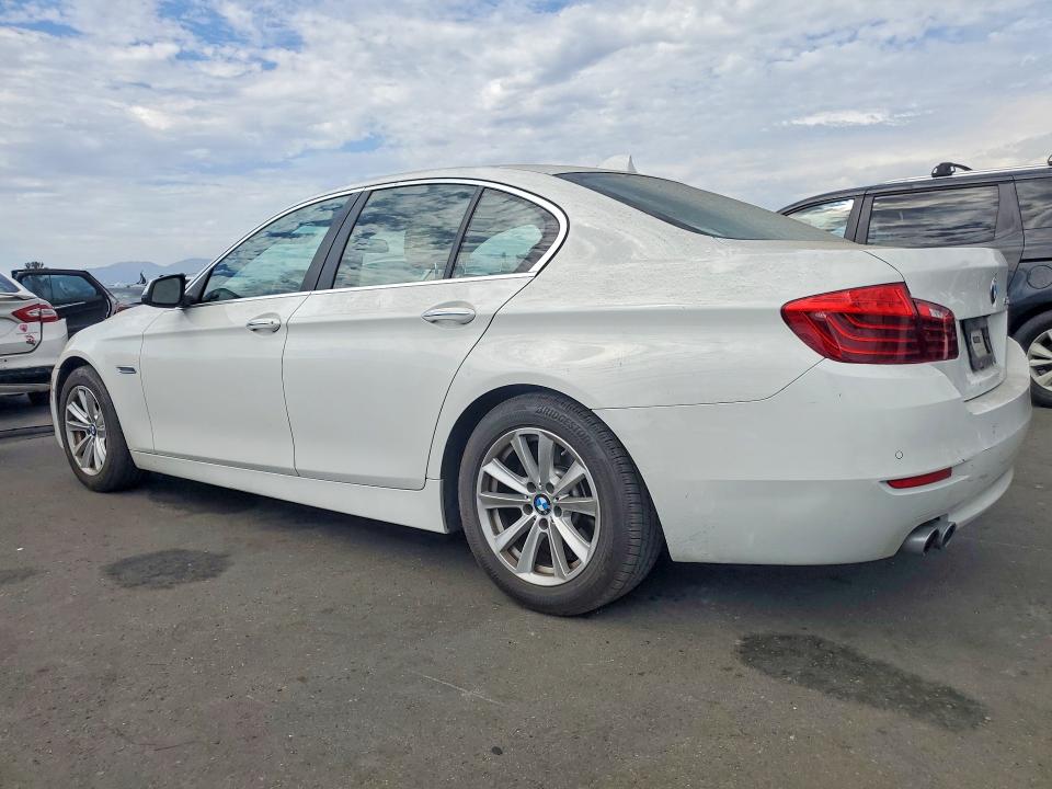 2015 Bmw 528 მანქანა იყიდება აუქციონზე, vin: WBA5A5C56FD518684, აუქციონის ნომერი: 61067206