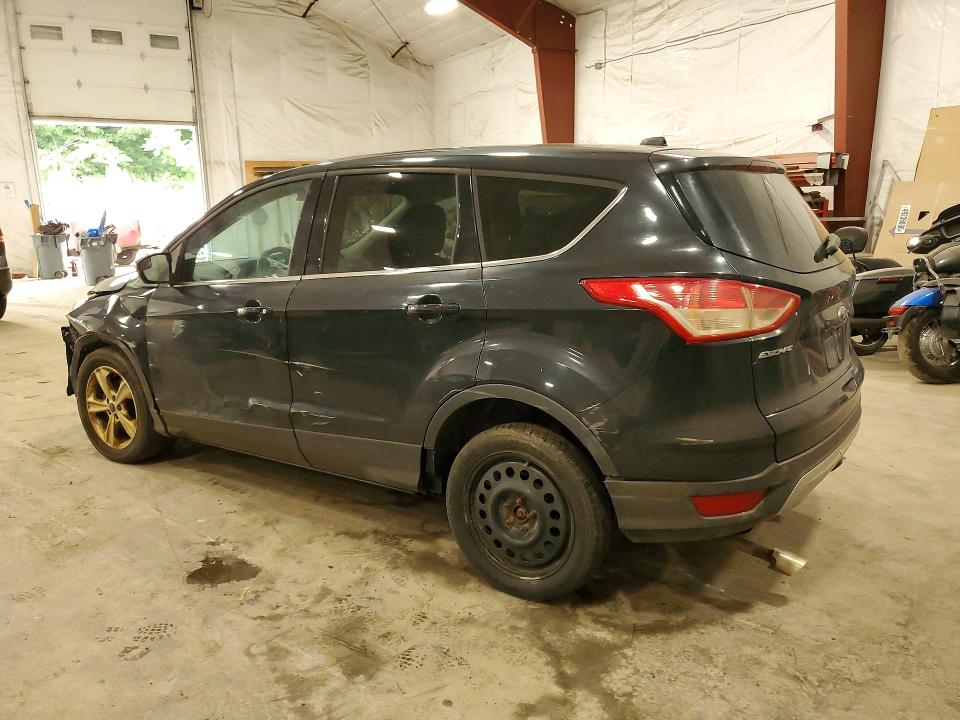2015 Ford Escape მანქანა იყიდება აუქციონზე, vin: 1FMCU9G98FUC13897, აუქციონის ნომერი: 61136916