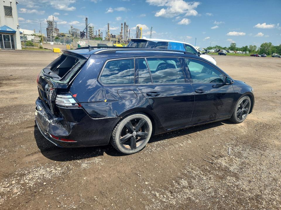60444486 :رقم المزاد ، 3VW117AU8KM506622 vin ، 2019 Volkswagen Golf Sportwagen مزاد بيع