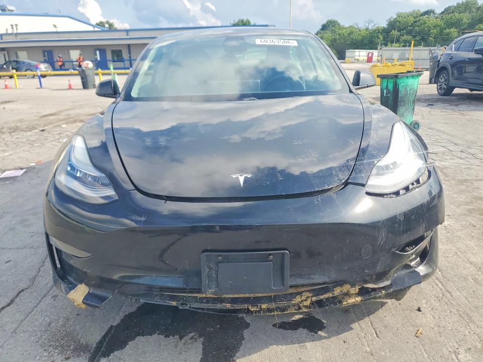 60363506 :رقم المزاد ، 5YJ3E1EA8MF851198 vin ، 2021 Tesla Model 3 مزاد بيع