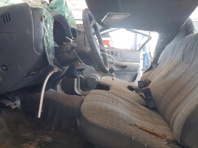 59745246 :رقم المزاد ، 1GCCS145228227438 vin ، 2002 Chevrolet S Truck مزاد بيع