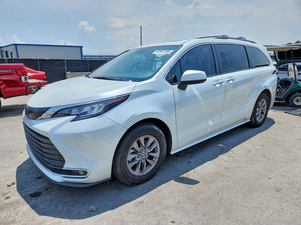 Aukcja sprzedaży 2022 Toyota Sienna, vin: 5TDJRKEC5NS091585, numer aukcji: 62597256