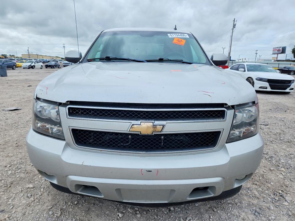 2010 Chevrolet Avalanche მანქანა იყიდება აუქციონზე, vin: 3GNVKFE00AG120204, აუქციონის ნომერი: 61194406