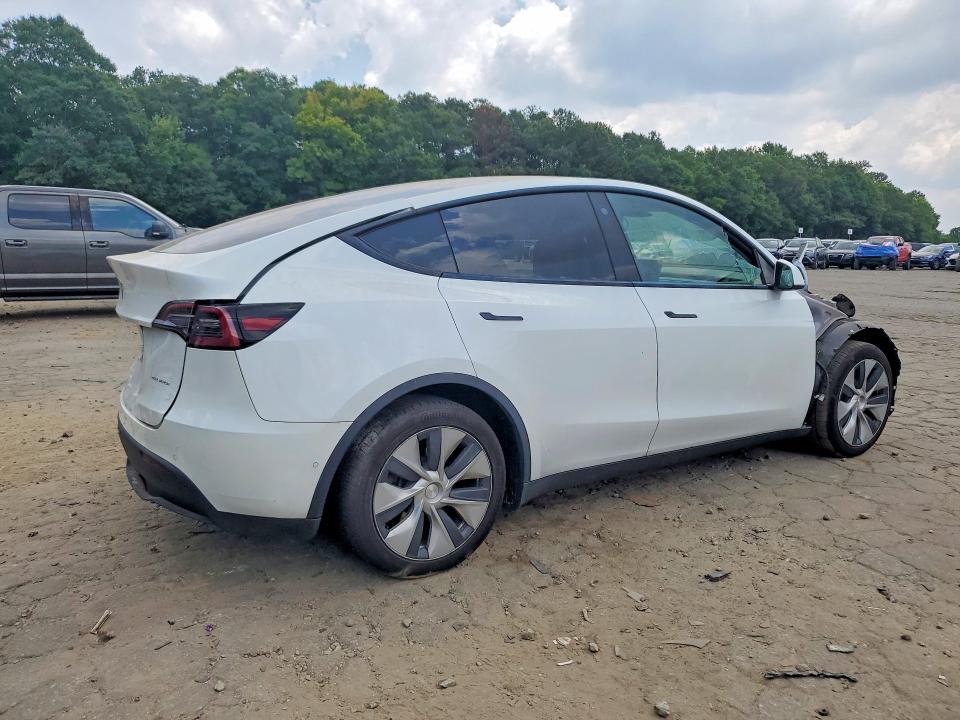 Продажа на аукционе авто 2022 Tesla Model Y, vin: 7SAYGAEE4NF433776, номер лота: 85609495