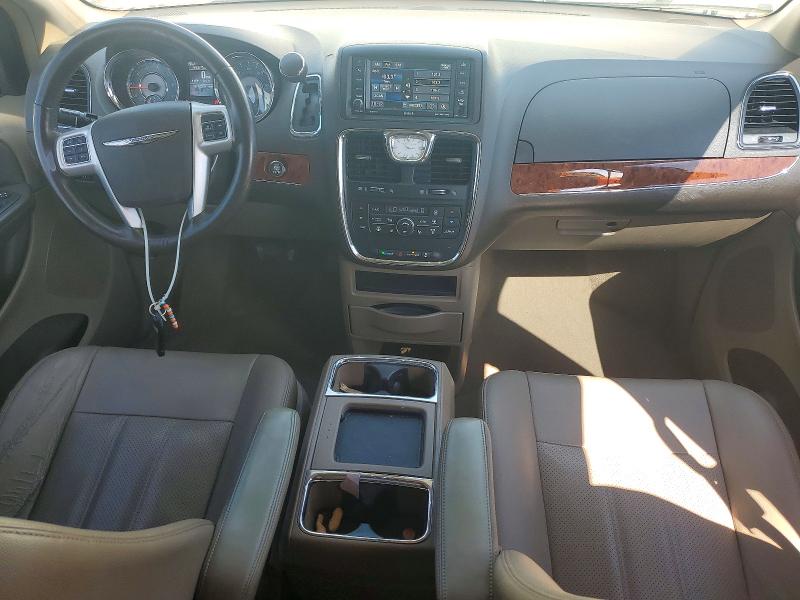 2015 Chrysler Town & Country მანქანა იყიდება აუქციონზე, vin: 2C4RC1CG0FR609875, აუქციონის ნომერი: 61688936