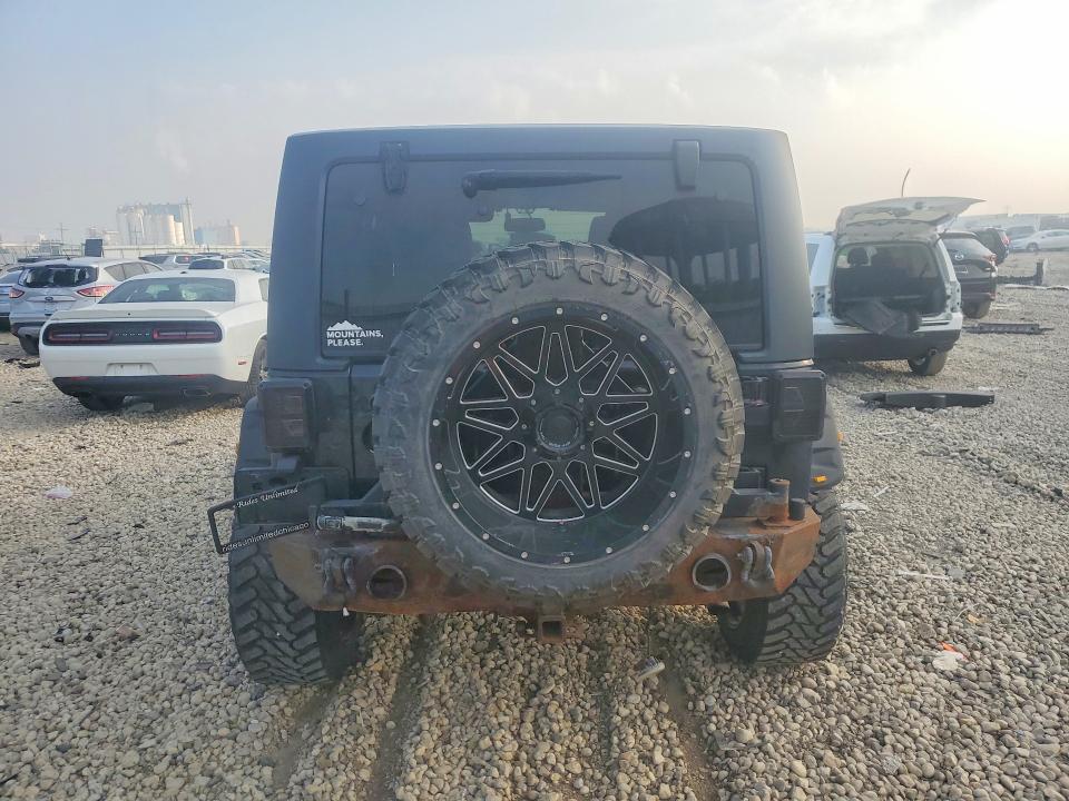 Продажа на аукционе авто 2013 Jeep Wrangler Unlimited, vin: 1C4BJWDGXDL588042, номер лота: 61046456
