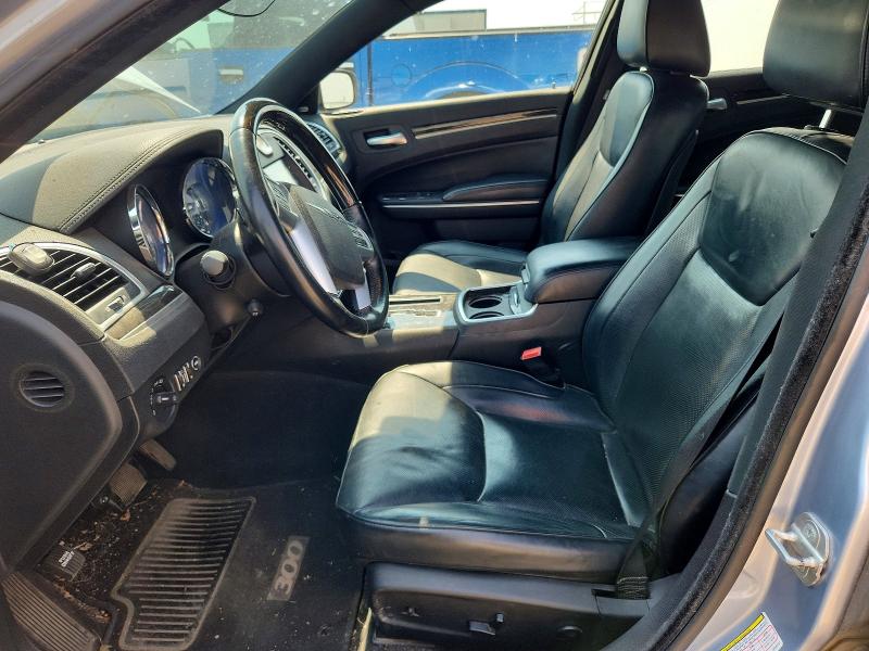 63148756 :رقم المزاد ، 2C3CCAKT3CH161741 vin ، 2012 Chrysler 300c مزاد بيع