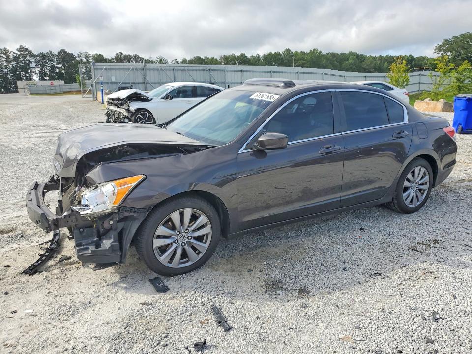 Aukcja sprzedaży 2011 Honda Accord, vin: 1HGCP2F83BA111352, numer aukcji: 61901686