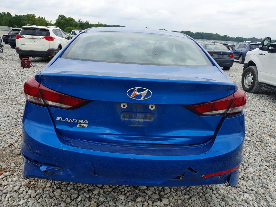 60145036 :رقم المزاد ، 5NPD74LF5JH343444 vin ، 2018 Hyundai Elantra مزاد بيع
