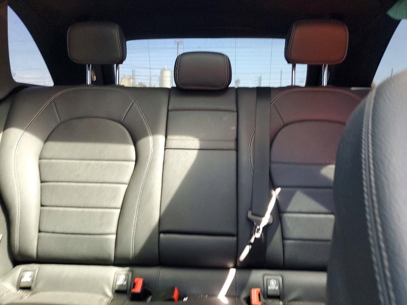 61963606 :رقم المزاد ، W1N0G8DBXMF912510 vin ، 2021 Mercedes-benz Glc مزاد بيع