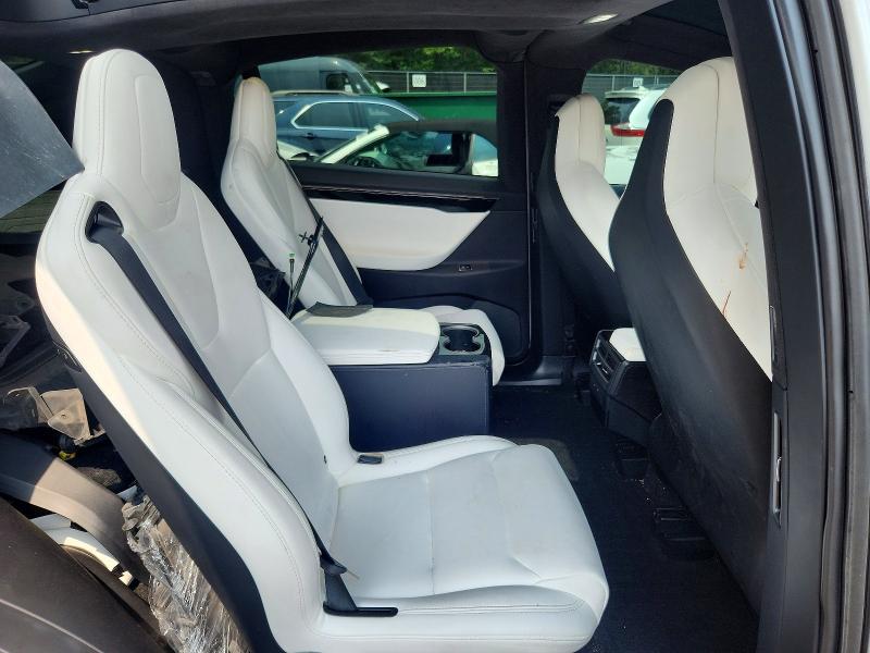 Продаж на аукціоні авто 2018 Tesla Model X, vin: 5YJXCBE24JF116803, номер лоту: 61958766