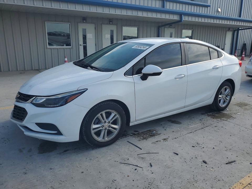 Продажа на аукционе авто 2017 Chevrolet Cruze, vin: 1G1BE5SM7H7207228, номер лота: 60584266