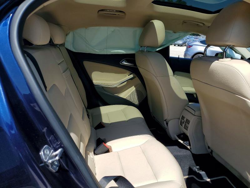 61301186 :رقم المزاد ، WDCTG4GB4KU001729 vin ، 2019 Mercedes-benz Gla مزاد بيع