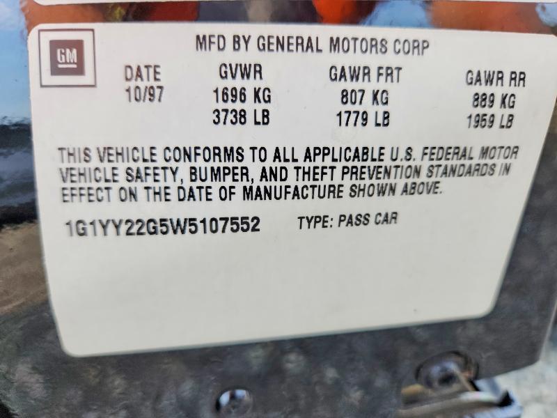 61796786 :رقم المزاد ، 1G1YY22G5W5107552 vin ، 1998 Chevrolet Corvette مزاد بيع