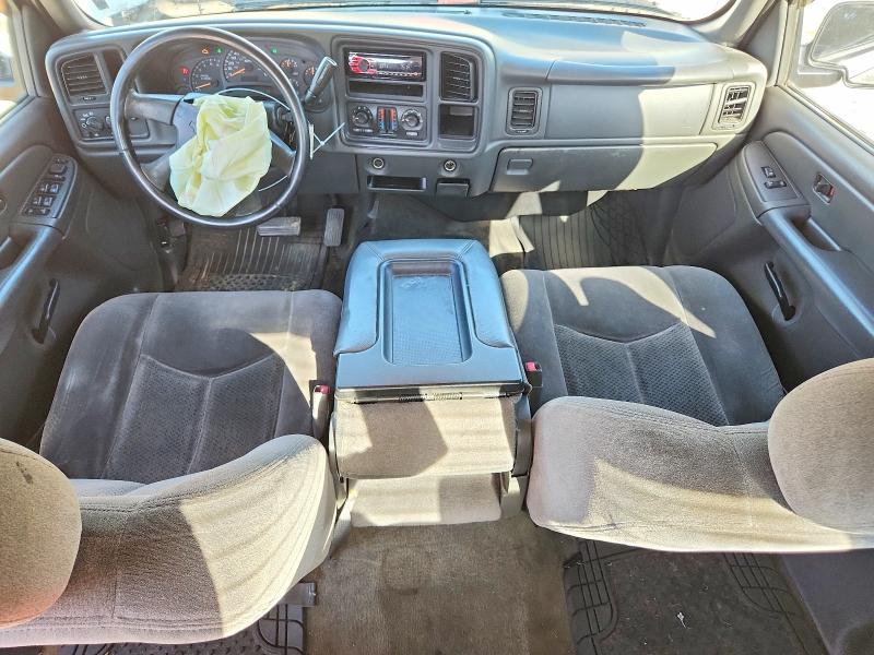 2005 Chevrolet Silverado მანქანა იყიდება აუქციონზე, vin: 2GCEC13T751368681, აუქციონის ნომერი: 60811886