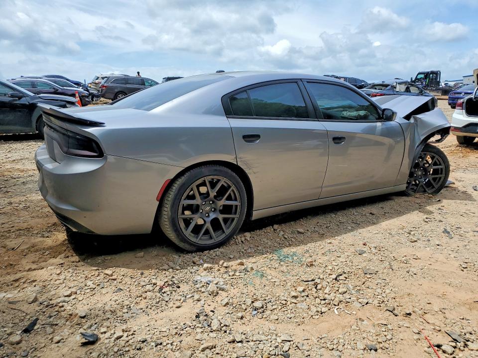 62166116 :رقم المزاد ، 2C3CDXBG1FH789899 vin ، 2015 Dodge Charger مزاد بيع