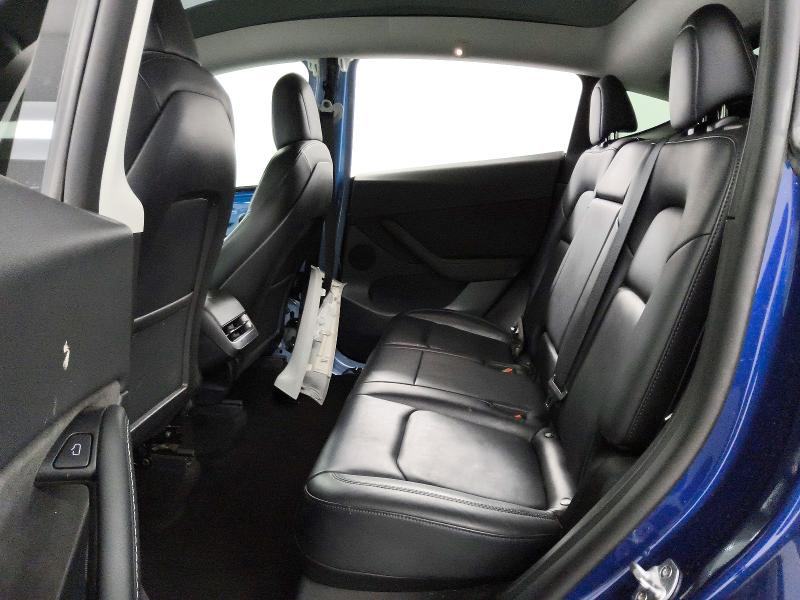60645306 :رقم المزاد ، 7SAYGDEE3NF481237 vin ، 2022 Tesla Model Y مزاد بيع