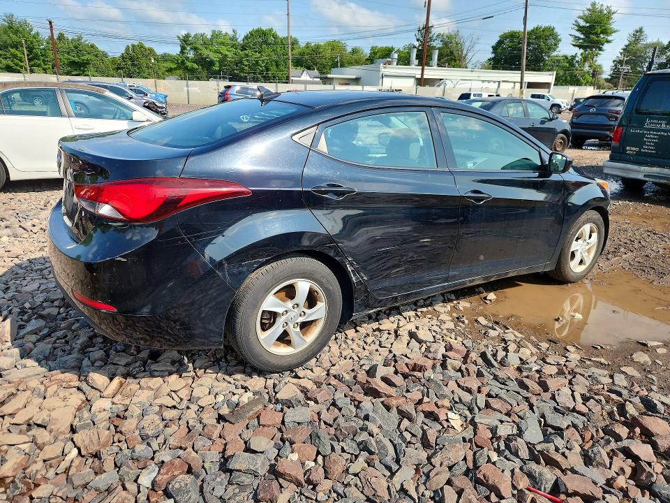 Продажа на аукционе авто 2015 Hyundai Elantra, vin: 5NPDH4AEXFH564486, номер лота: 62873626