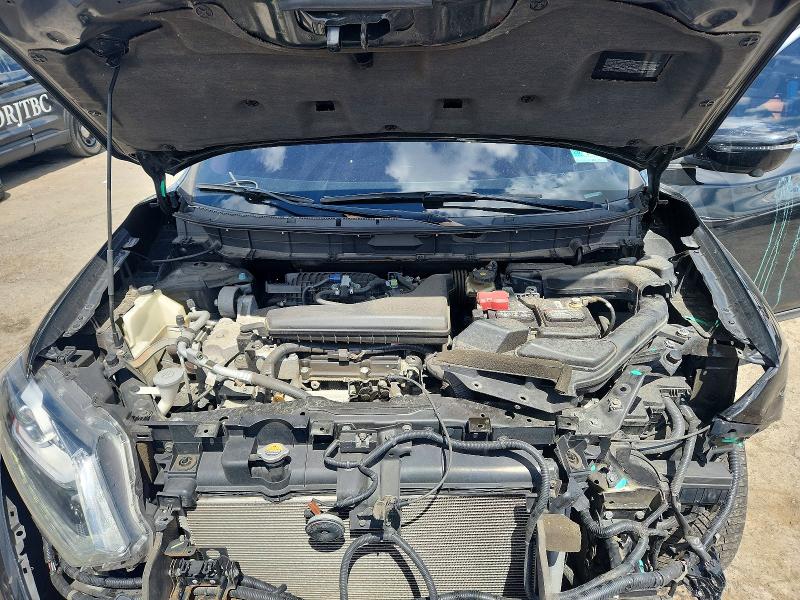 2016 Nissan Rogue მანქანა იყიდება აუქციონზე, vin: 5N1AT2MV1GC800307, აუქციონის ნომერი: 85613395