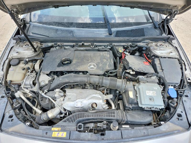 58634186 :رقم المزاد ، W1K3G4EB1MJ266482 vin ، 2021 Mercedes-benz A مزاد بيع