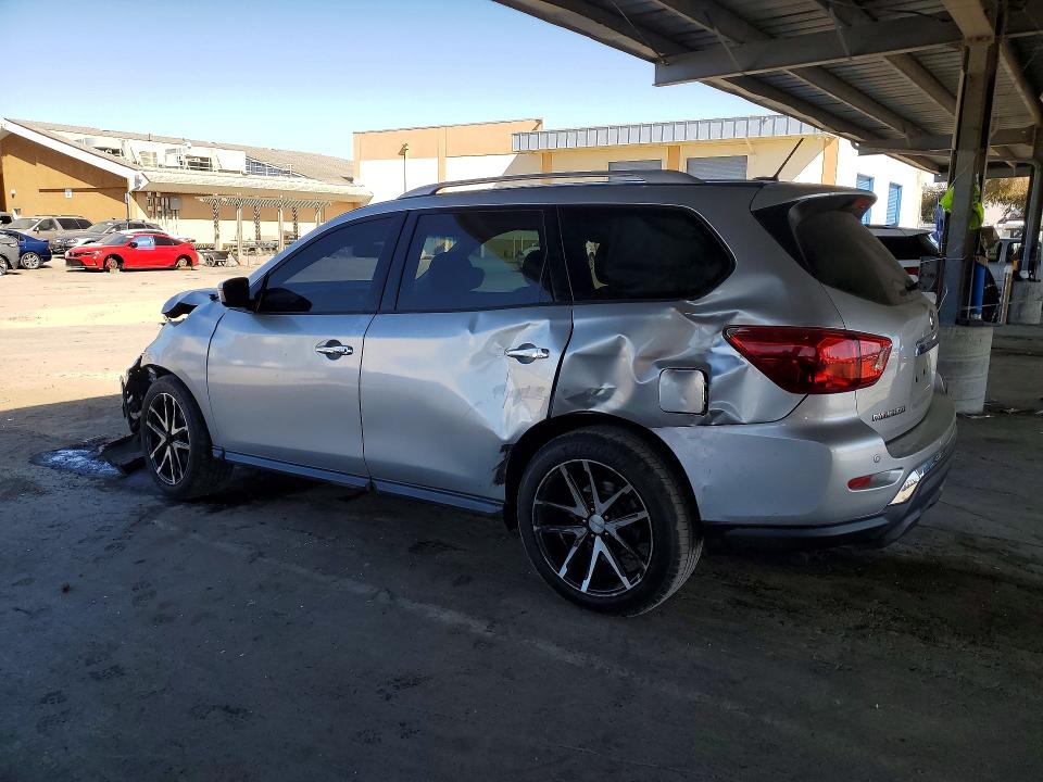 Продаж на аукціоні авто 2017 Nissan Pathfinder, vin: 5N1DR2MN2HC661723, номер лоту: 61975206