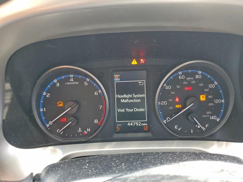 60997616 :رقم المزاد ، JTMZFREV0HJ134480 vin ، 2017 Toyota Rav4 مزاد بيع