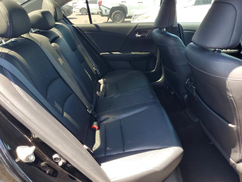62321646 :رقم المزاد ، 1HGCR3F94FA003837 vin ، 2015 Honda Accord مزاد بيع