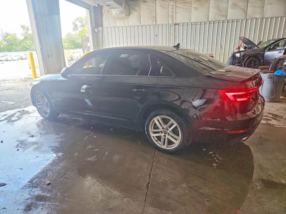 61531096 :رقم المزاد ، WAUANAF46HN052220 vin ، 2017 Audi A4 مزاد بيع