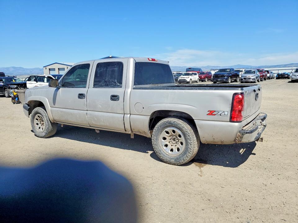 2005 Chevrolet Silverado მანქანა იყიდება აუქციონზე, vin: 2GCEK13T251145354, აუქციონის ნომერი: 60070876