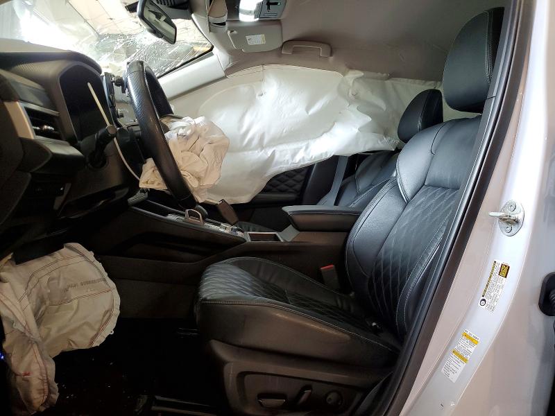 61588646 :رقم المزاد ، JA4J4VA85NZ014581 vin ، 2022 Mitsubishi Outlander مزاد بيع