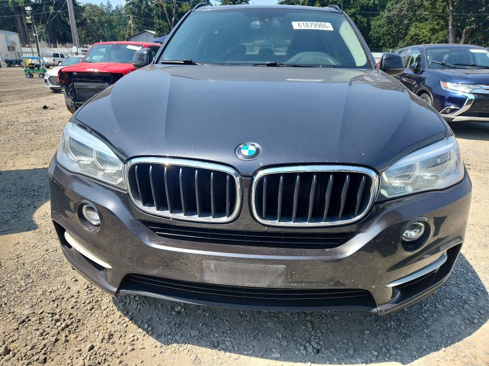 61879986 :رقم المزاد ، 5UXKR0C58G0P33363 vin ، 2016 Bmw X5 مزاد بيع