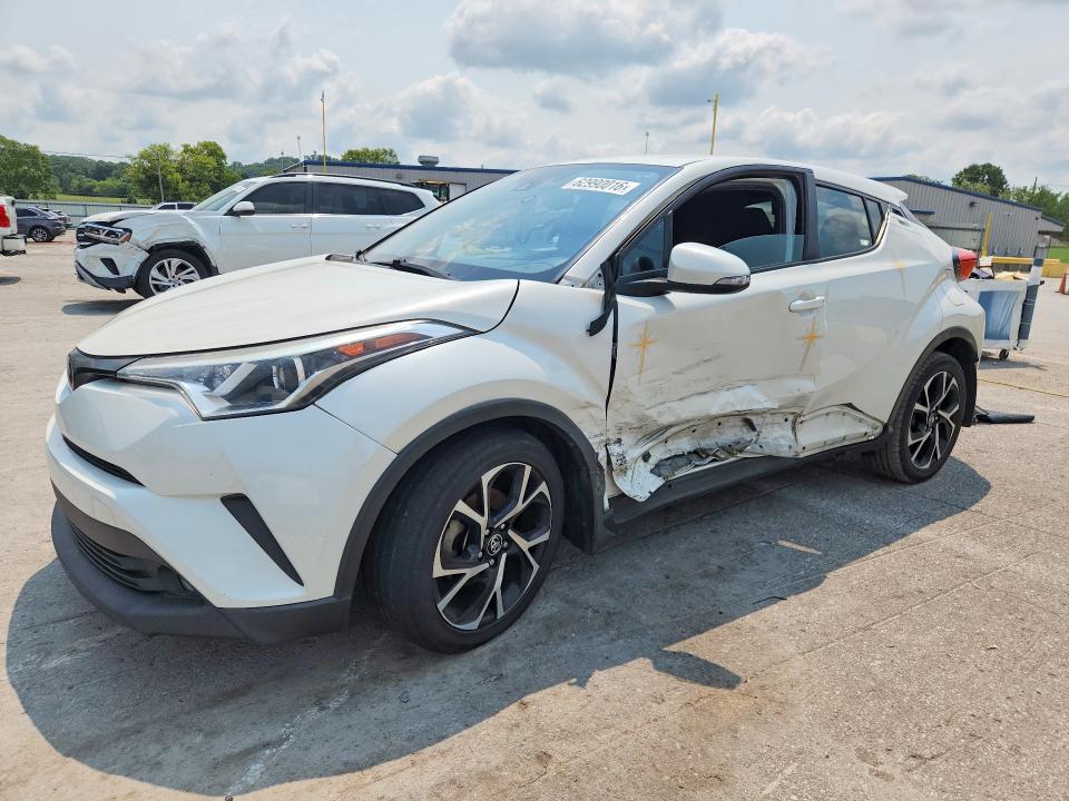 Продажа на аукционе авто 2018 Toyota C-hr, vin: NMTKHMBX2JR022680, номер лота: 62990016