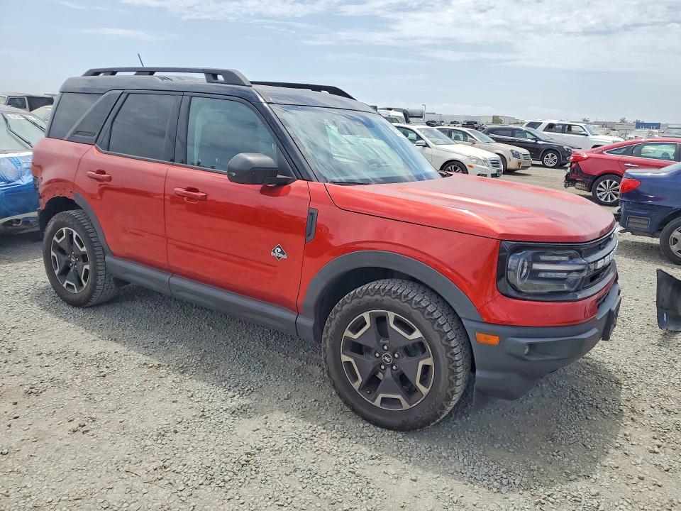 61798646 :رقم المزاد ، 3FMCR9C69NRD88369 vin ، 2022 Ford Bronco Sport مزاد بيع