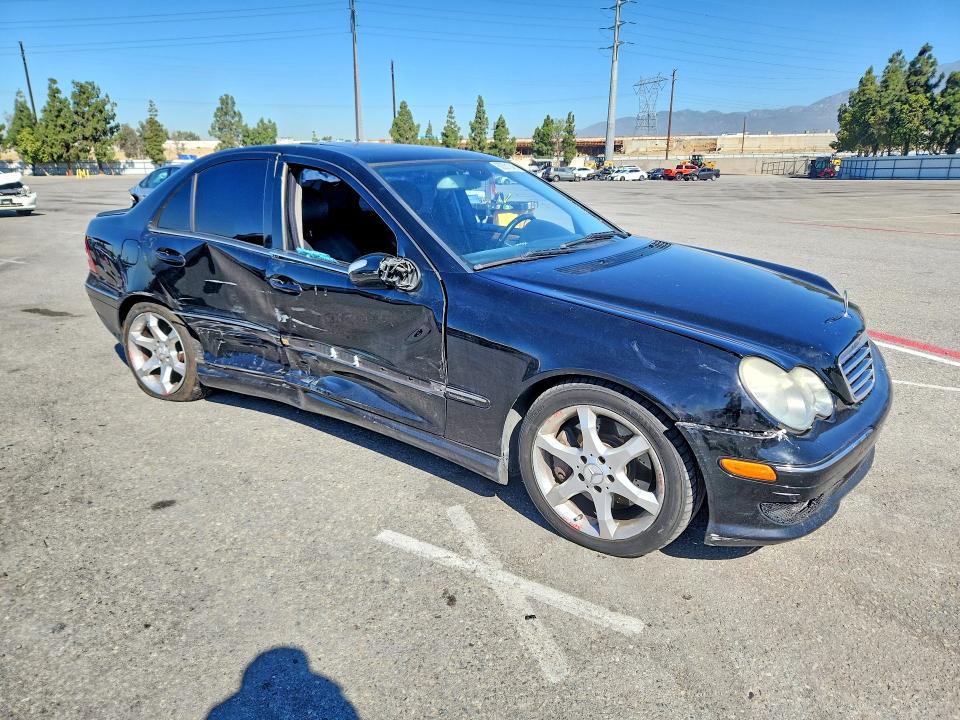 60331046 :رقم المزاد ، WDBRF52H37F926128 vin ، 2007 Mercedes-benz C مزاد بيع