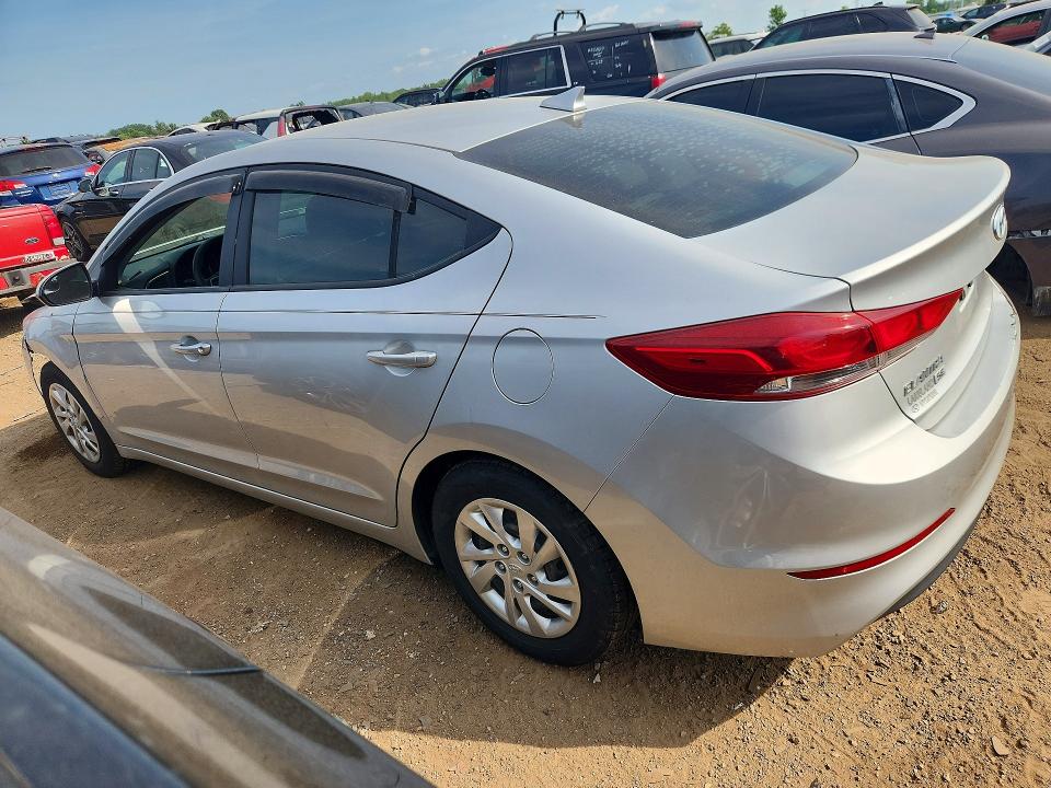 61210096 :رقم المزاد ، 5NPD74LF5HH158501 vin ، 2017 Hyundai Elantra مزاد بيع