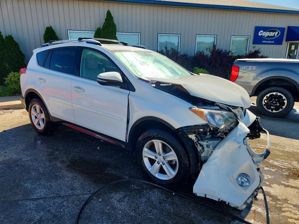 Продажа на аукционе авто 2013 Toyota Rav4, vin: JTMRFREV7DD017648, номер лота: 60838106