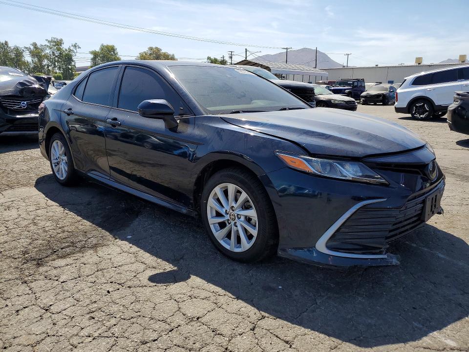 Продажа на аукционе авто 2021 Toyota Camry, vin: 4T1C11AK5MU576547, номер лота: 62695286