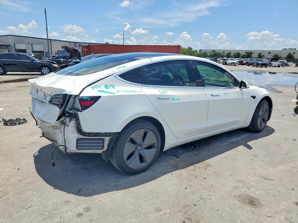 61770706 :رقم المزاد ، 5YJ3E1EA5KF482412 vin ، 2019 Tesla Model 3 مزاد بيع