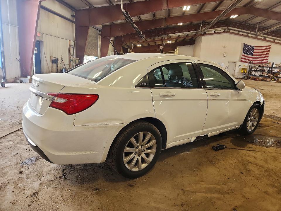 2014 Chrysler 200 მანქანა იყიდება აუქციონზე, vin: 1C3CCBAB9EN184921, აუქციონის ნომერი: 62462776