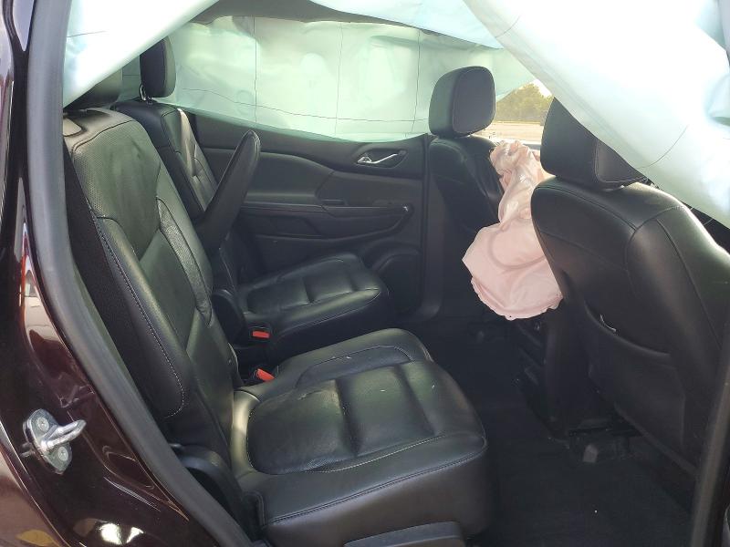 61925736 :رقم المزاد ، 1GKKNULS4JZ116060 vin ، 2018 Gmc Acadia مزاد بيع