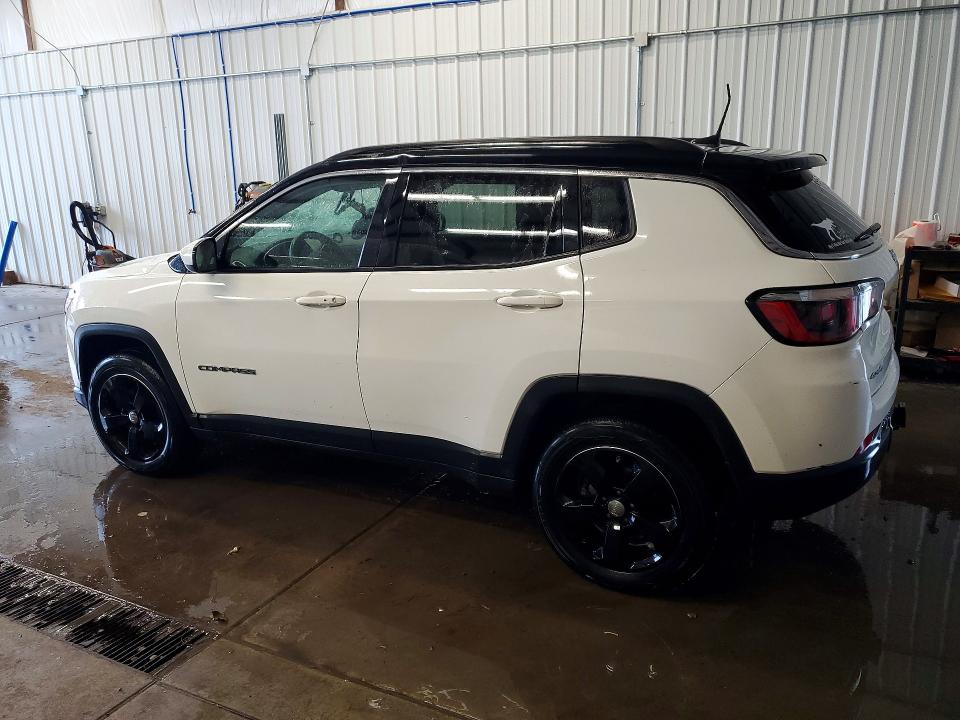 62983086 :رقم المزاد ، 3C4NJDBB4JT241153 vin ، 2018 Jeep Compass مزاد بيع