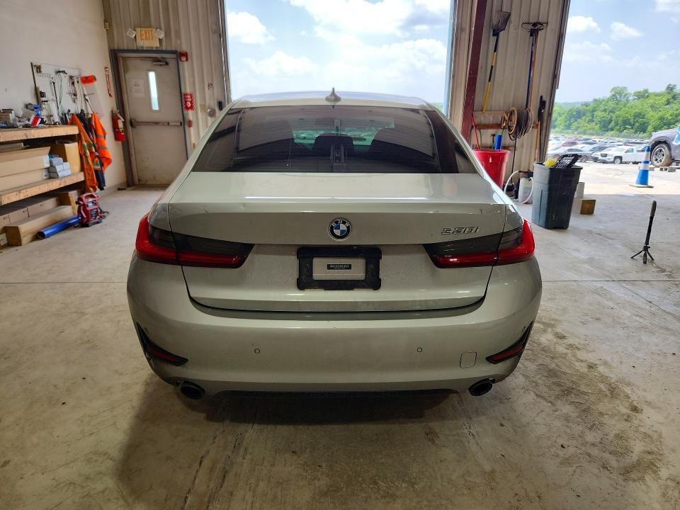 58771796 :رقم المزاد ، WBA5R1C02LFH74829 vin ، 2020 Bmw 330i مزاد بيع