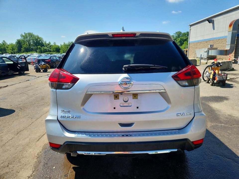 Aukcja sprzedaży 2018 Nissan Rogue, vin: KNMAT2MV8JP614042, numer aukcji: 59359306
